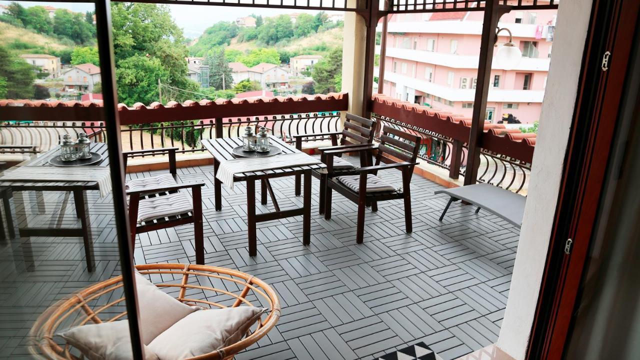 Ferienwohnung Soada Cappelle sul Tavo Exterior foto