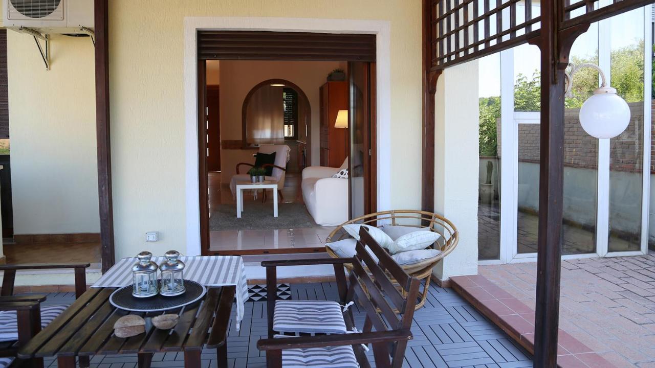 Ferienwohnung Soada Cappelle sul Tavo Exterior foto